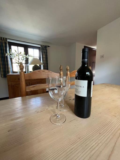 Honeysuckle Cottage, Mickleton Mickleton  Extérieur photo